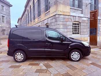 Used Citroen Berlingo 2010 for sale - 76211049: Photo