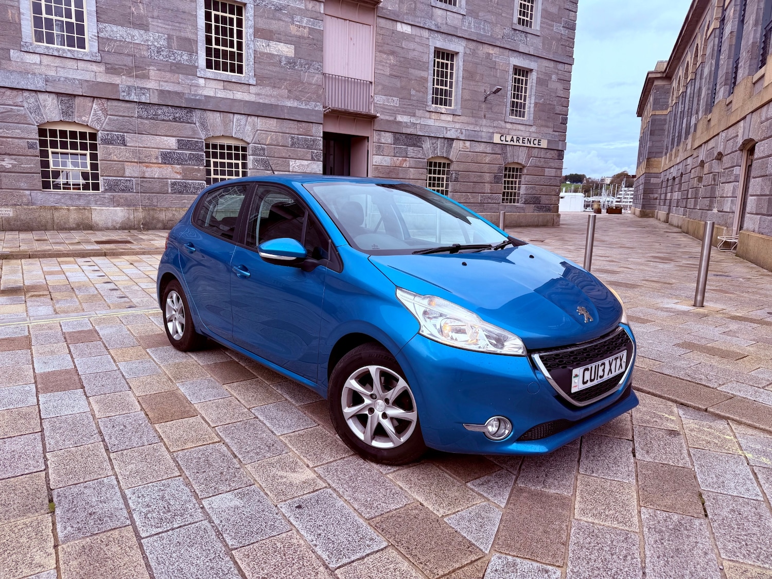 Used Peugeot 208 2013 for sale - 76344182: Photo 1