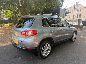 Used Volkswagen Tiguan 2009 for sale - 79545480: Photo
