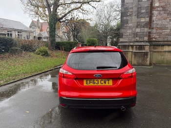 Used Ford Focus 2013 for sale - 76844786: Photo