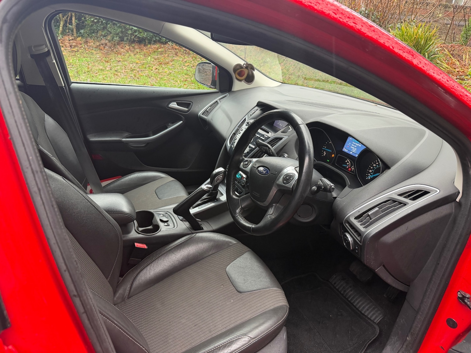 Used Ford Focus 2013 for sale - 76844786: Photo 9