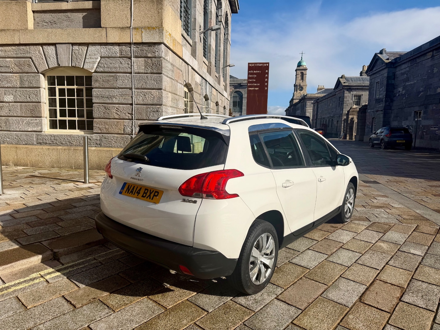 Used Peugeot 2008 2014 for sale - 76364156: Photo 3