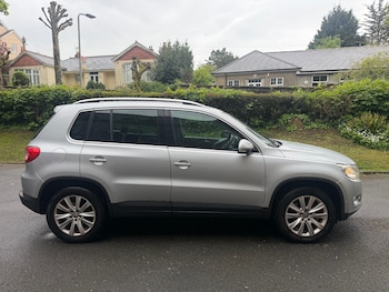 Used Volkswagen Tiguan 2011 for sale - 78499638: Photo