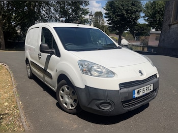 Used Peugeot Partner 2015 for sale - 79241208: Photo