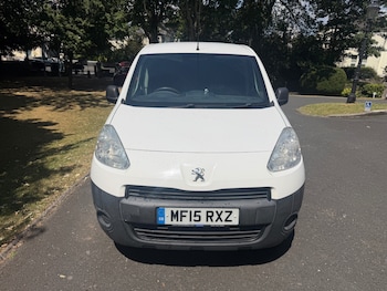 Used Peugeot Partner 2015 for sale - 79241208: Photo