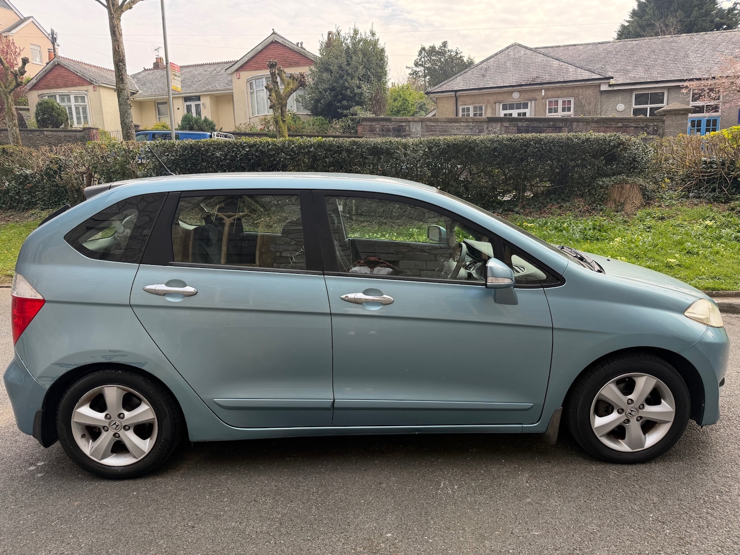 Used Honda FR-V 2005 for sale - 77988332: Photo 4