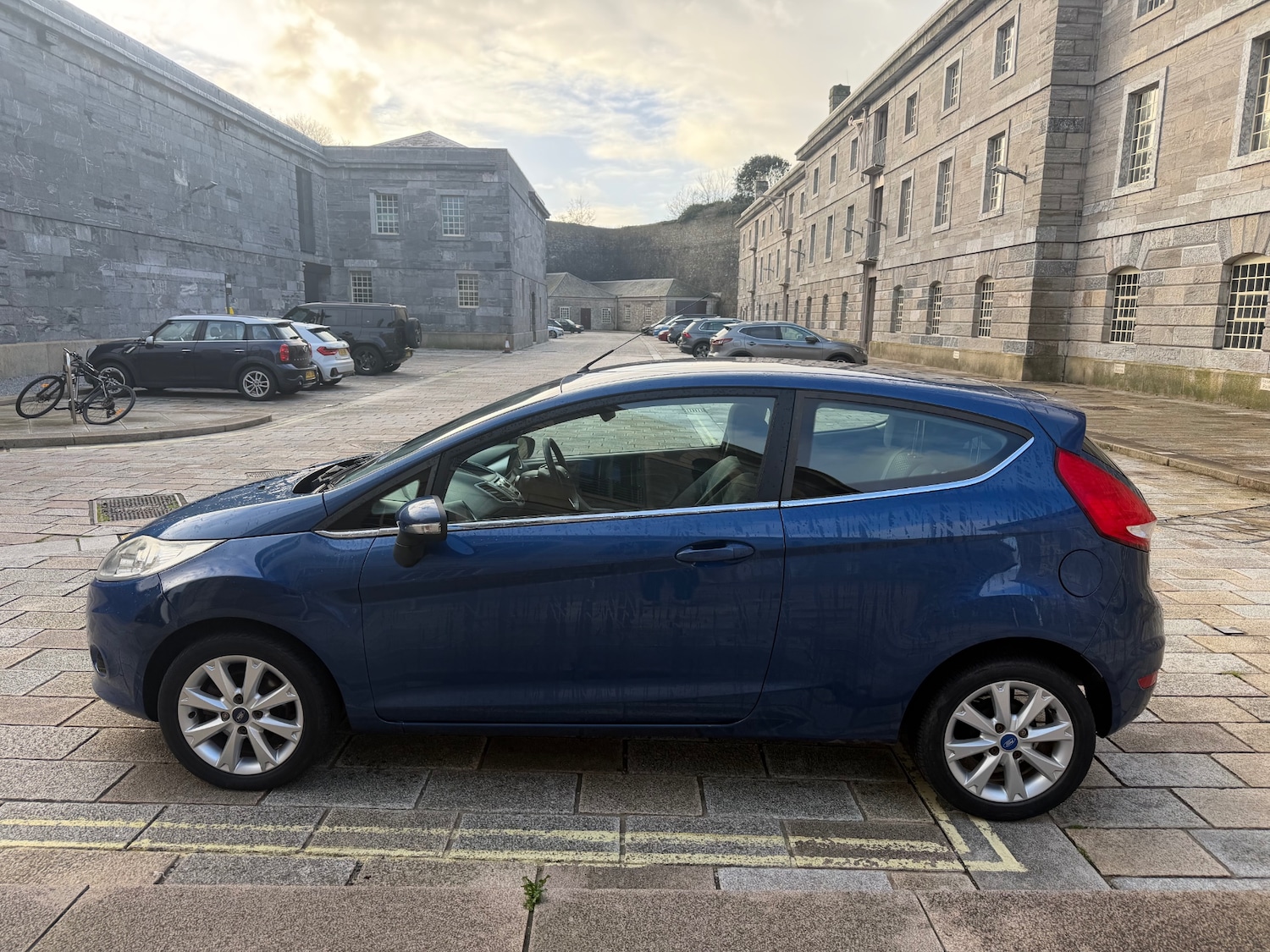 Used Ford Fiesta 2009 for sale - 76928337: Photo 6