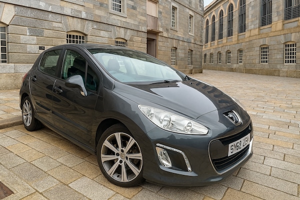 Used Peugeot 308 2013 for sale - 76250747: Photo 1