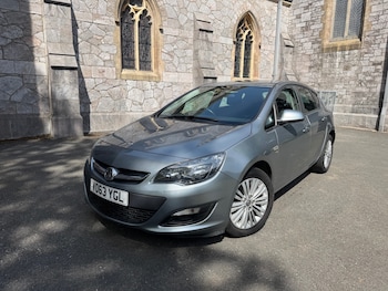 Used Vauxhall Astra 2013 for sale - 78530486: Photo