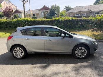 Used Vauxhall Astra 2013 for sale - 78530486: Photo