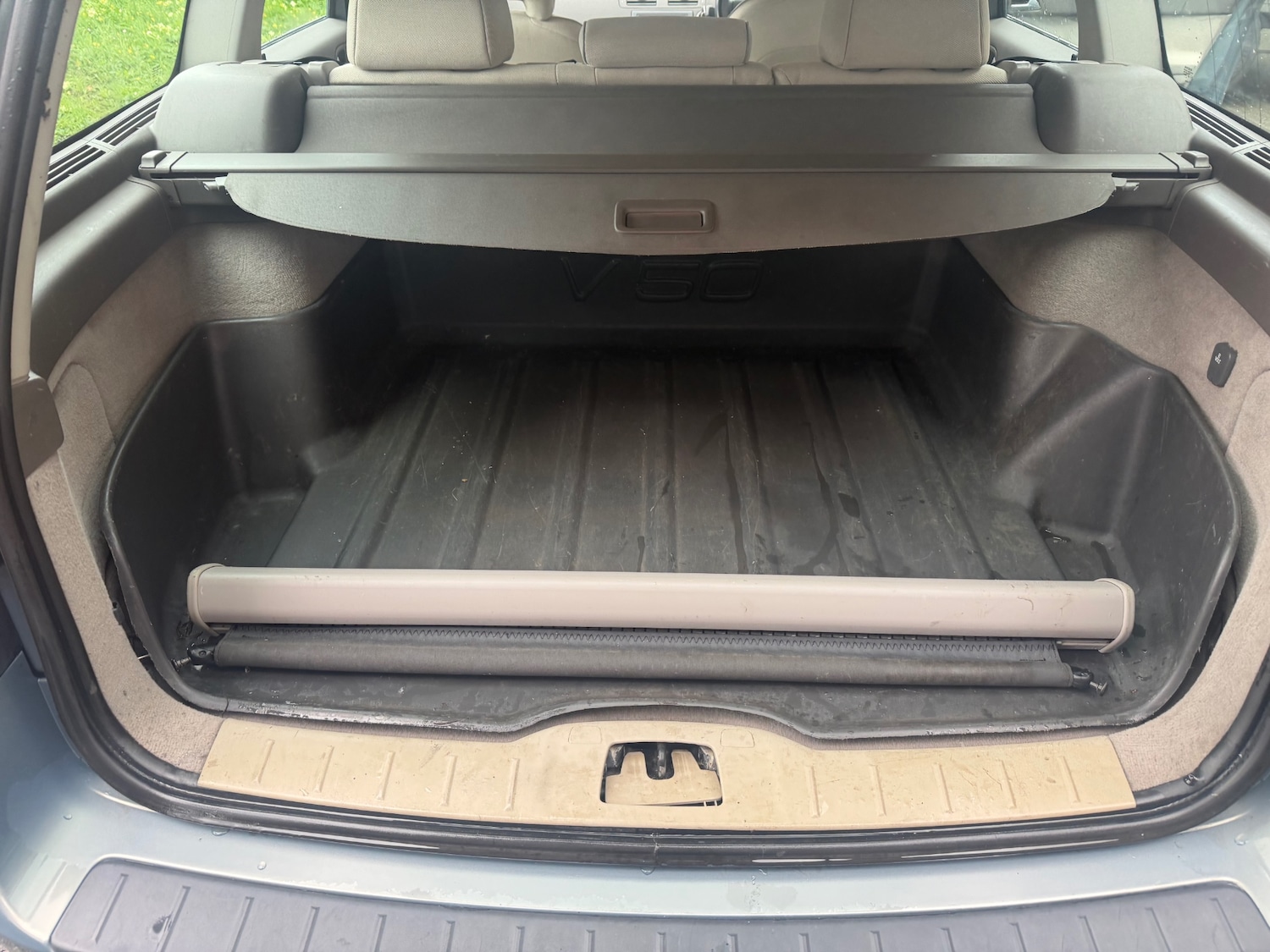 Used Volvo V50 2009 for sale - 78064590: Photo 14