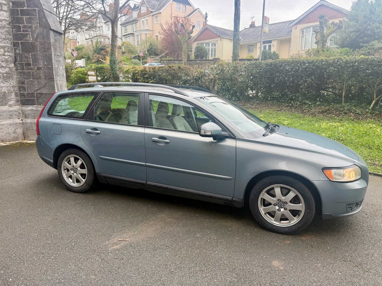 Used Volvo V50 2009 for sale - 78064590: Photo 4