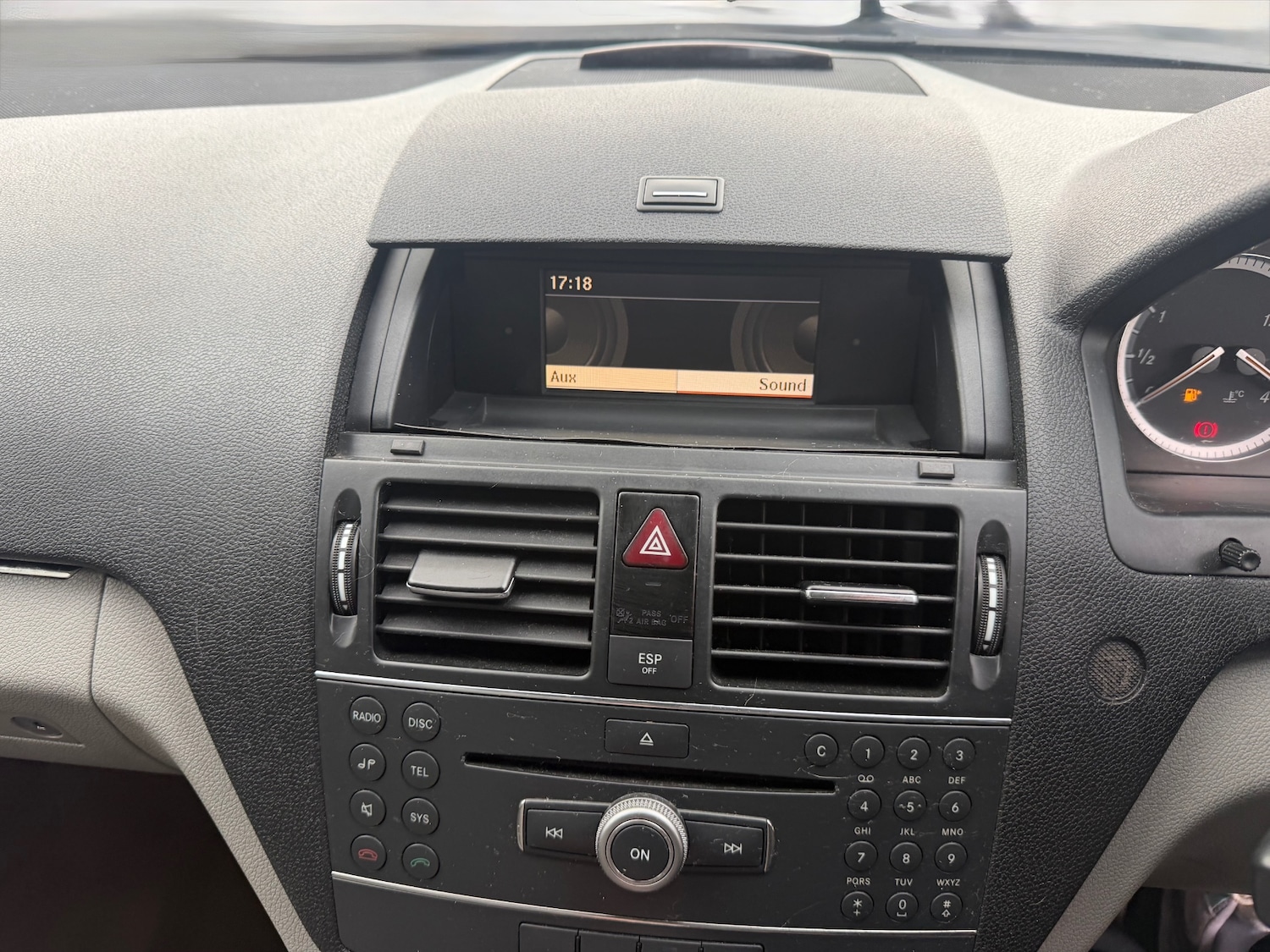 Used Mercedes-Benz C Class 2008 for sale - 77650064: Photo 15