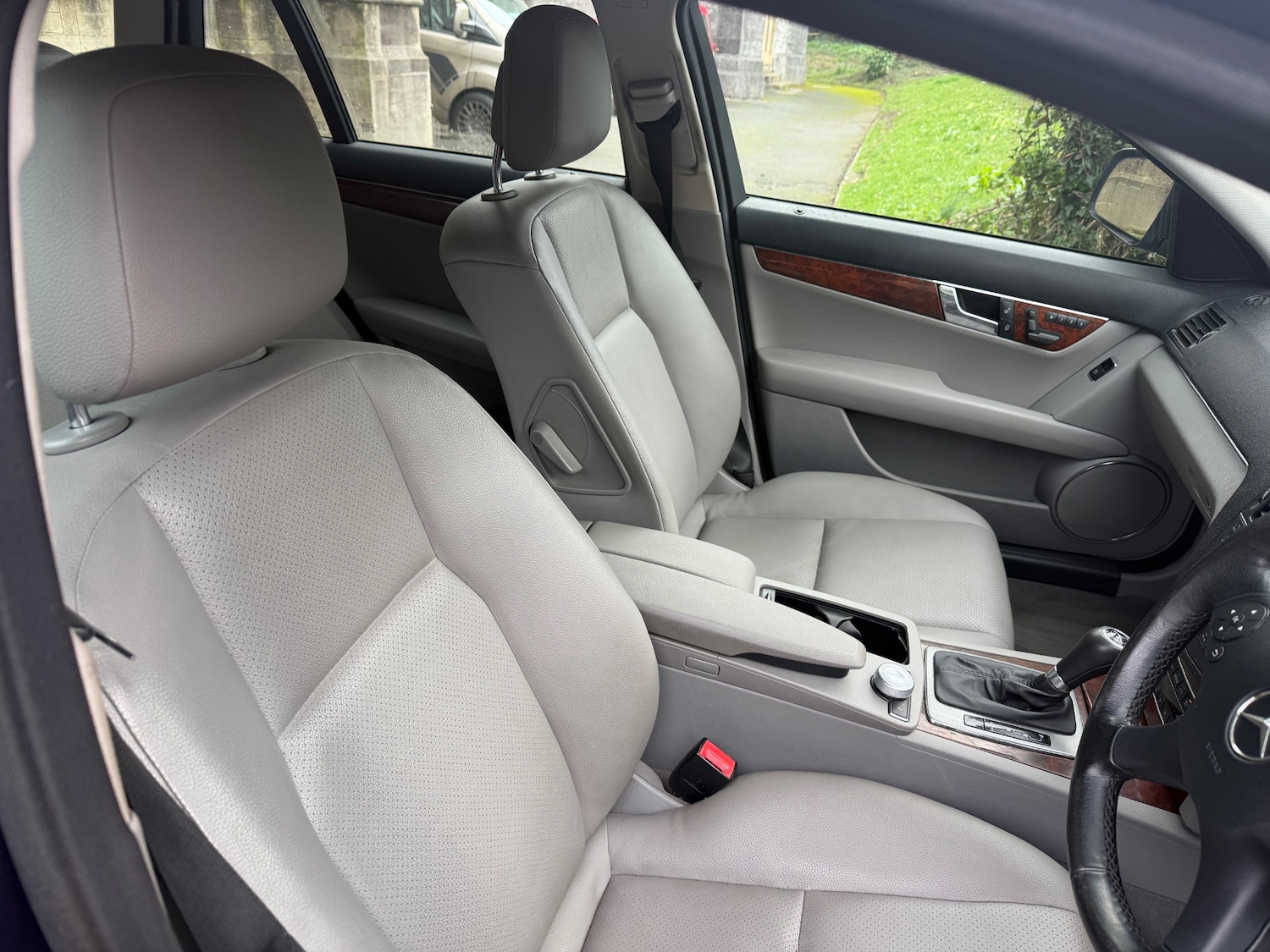 Used Mercedes-Benz C Class 2008 for sale - 77650064: Photo 8