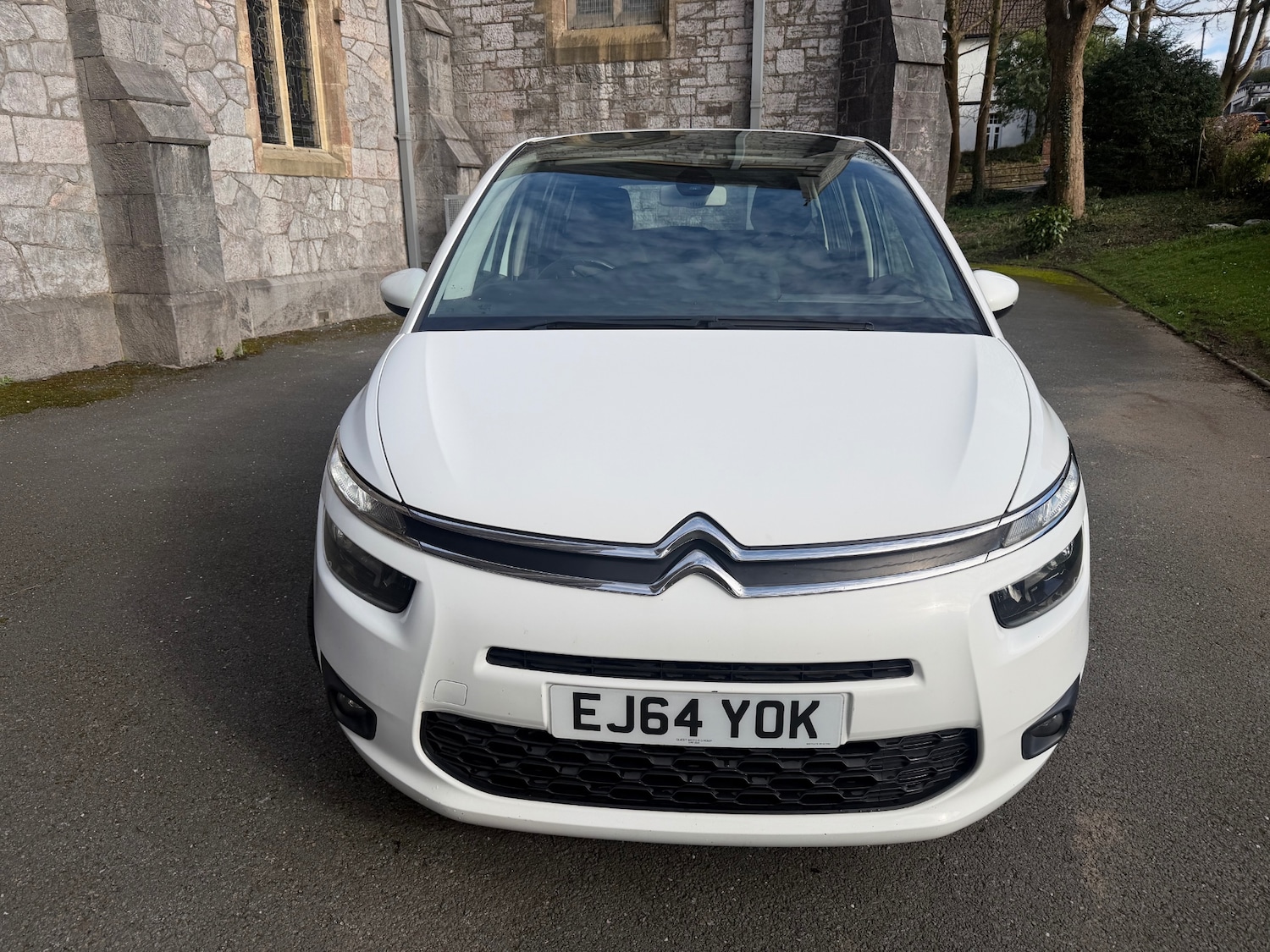 Used Citroen Grand C4 Picasso 2014 for sale - 77706111: Photo 2