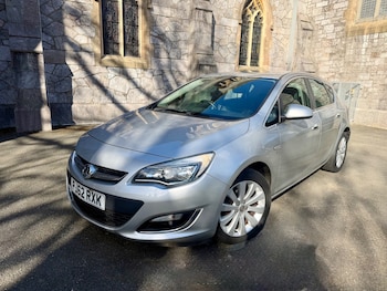 Vauxhall Astra feature image