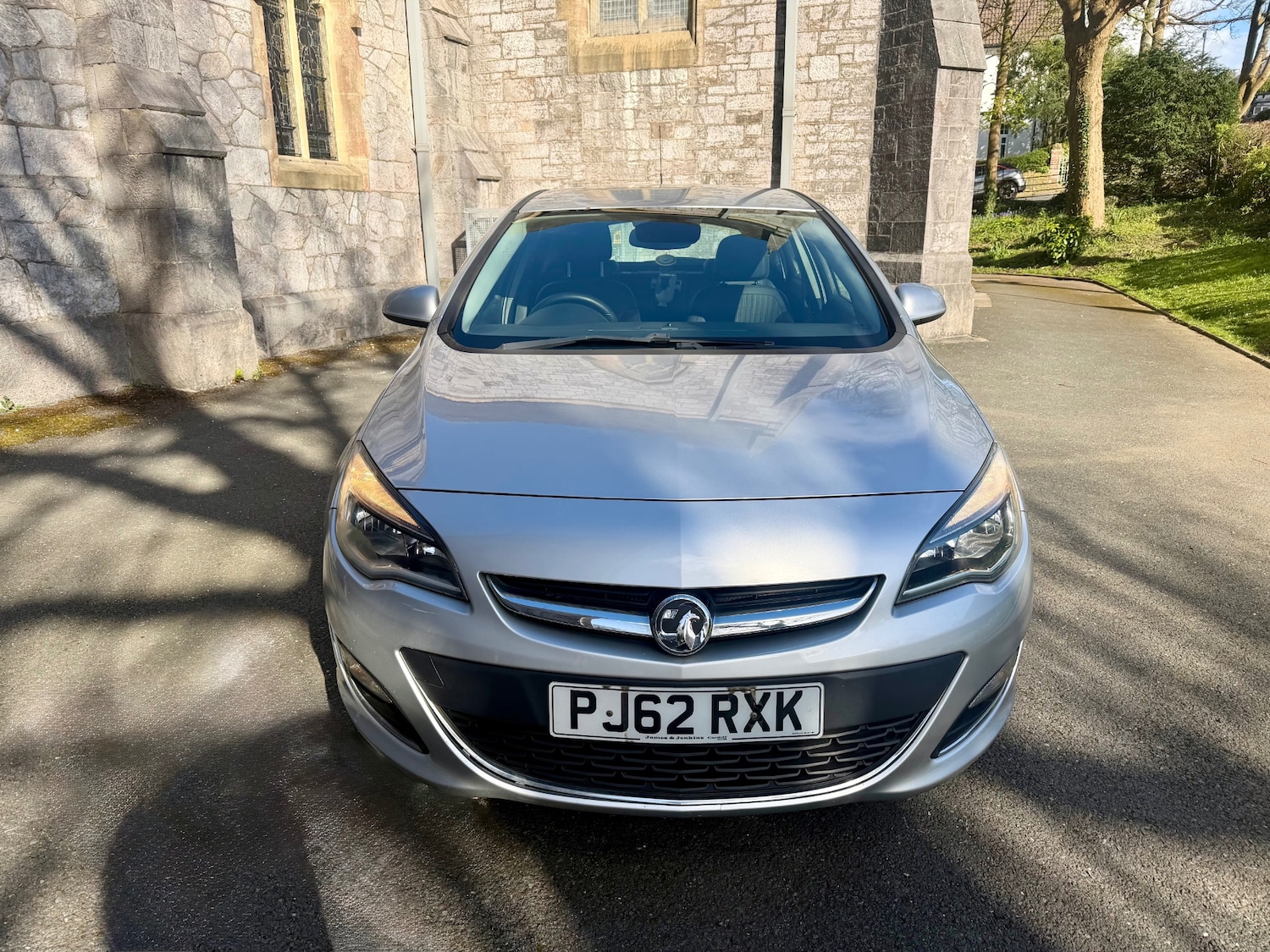 Used Vauxhall Astra 2013 for sale - 78014404: Photo 2