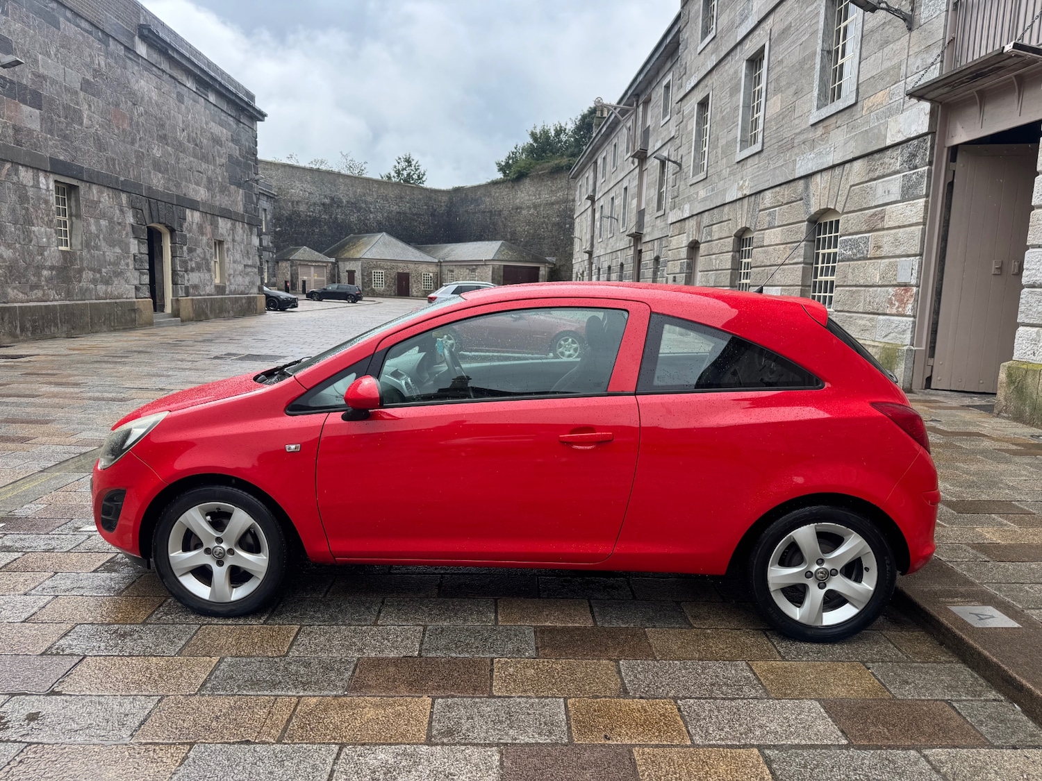 Vehicle 4