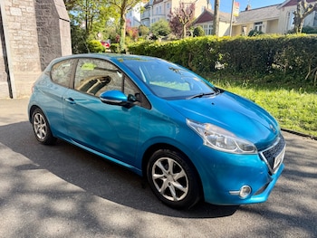 Used Peugeot 208 2013 for sale - 78379967: Photo