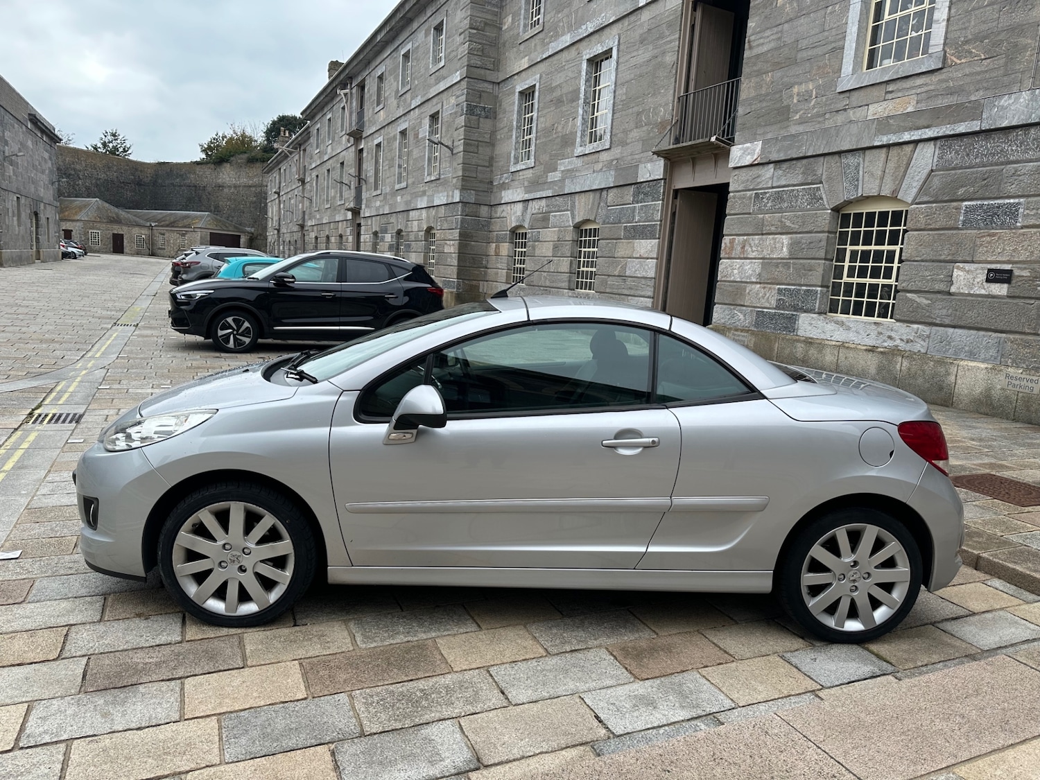 Used Peugeot 207 2010 for sale - 76329108: Photo 10