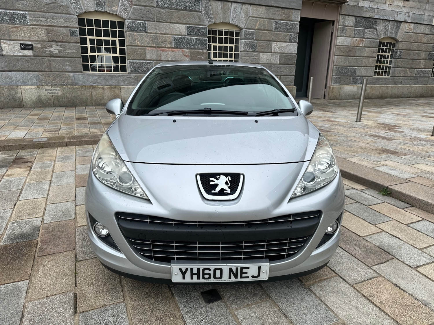 Used Peugeot 207 2010 for sale - 76329108: Photo 12