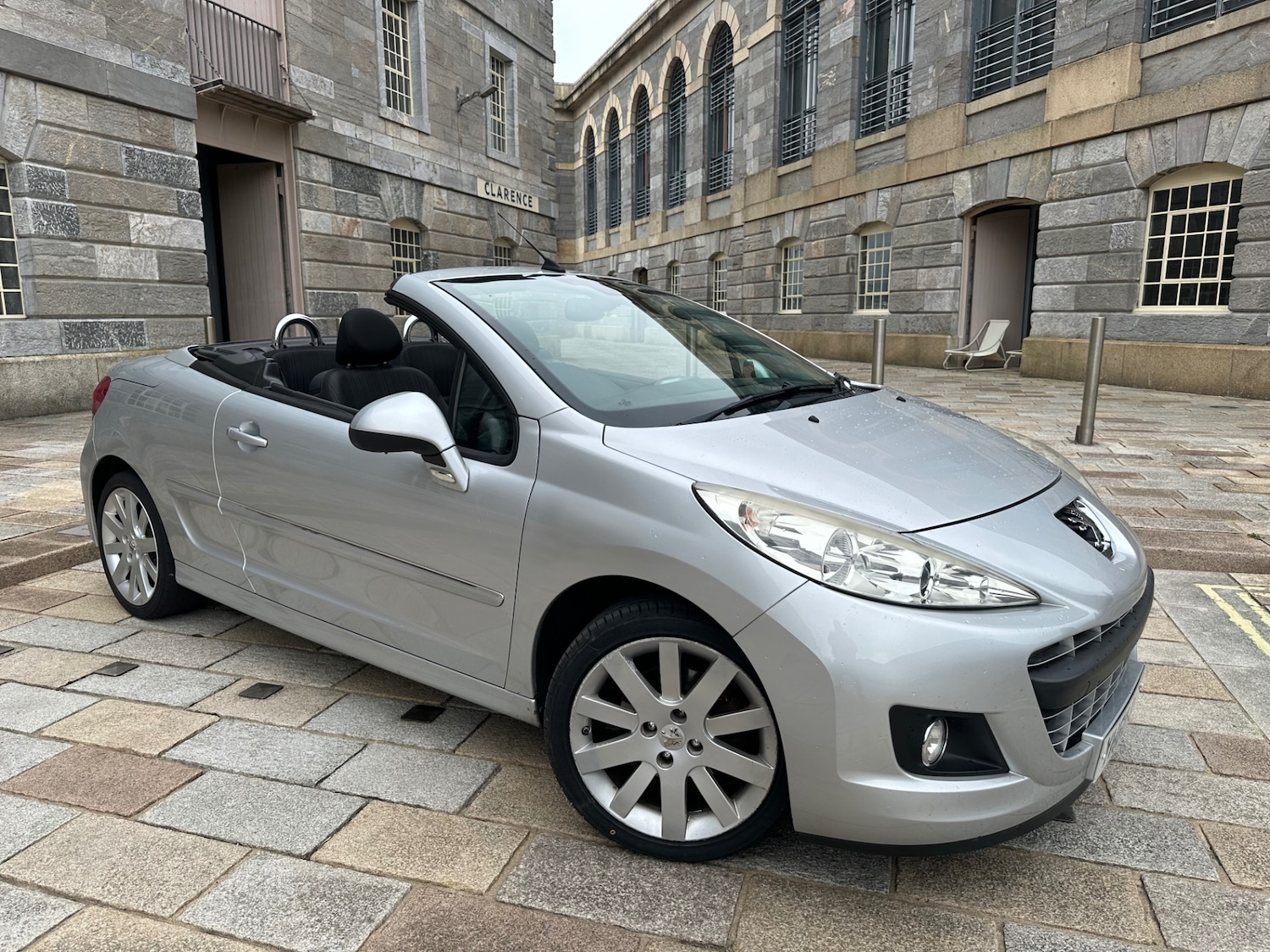 Used Peugeot 207 2010 for sale - 76329108: Photo 13