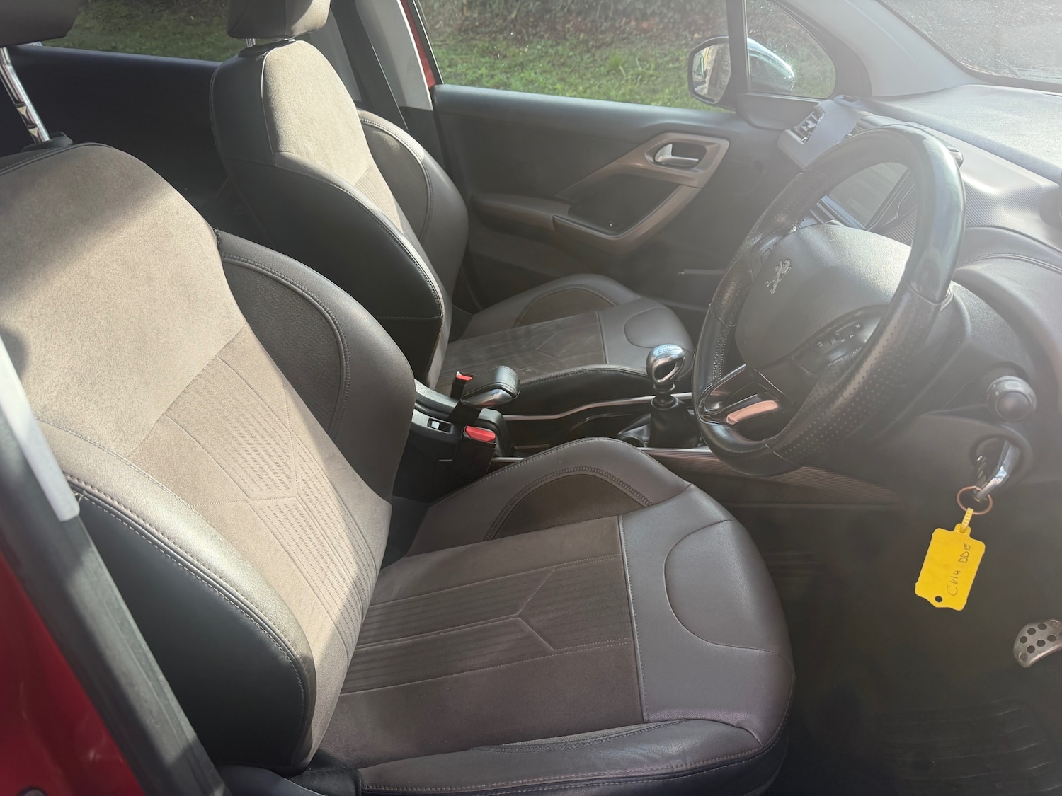 Used Peugeot 2008 2014 for sale - 77418463: Photo 9