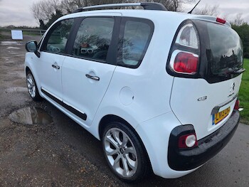 Used Citroen C3 Picasso 2013 for sale - 77496466: Photo