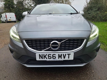 Used Volvo V40 2016 for sale - 76667014: Photo