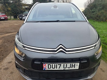 Used Citroen C4 Grand Picasso 2017 for sale - 76913910: Photo