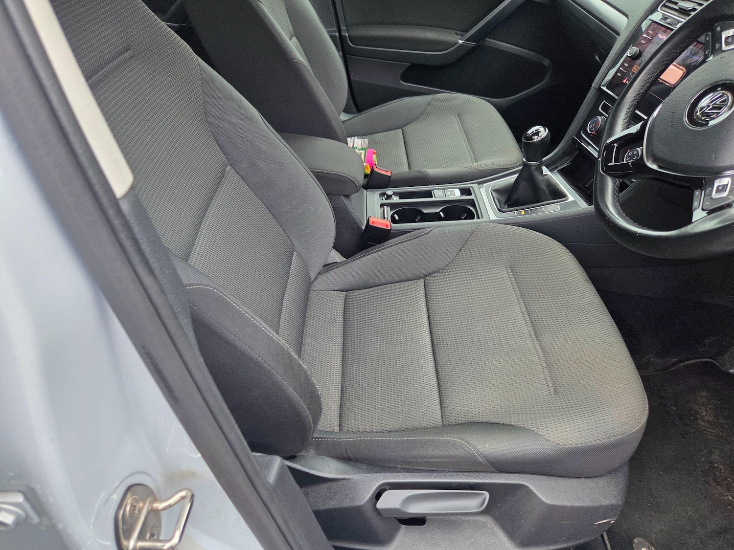 Used Volkswagen Golf 2017 for sale - 77290651: Photo 15