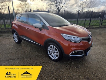 Used Renault Captur 2016 for sale - 77215688: Photo