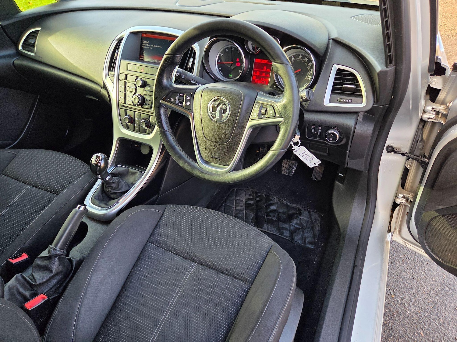 Used Vauxhall Astra 2014 for sale - 76942647: Photo 8