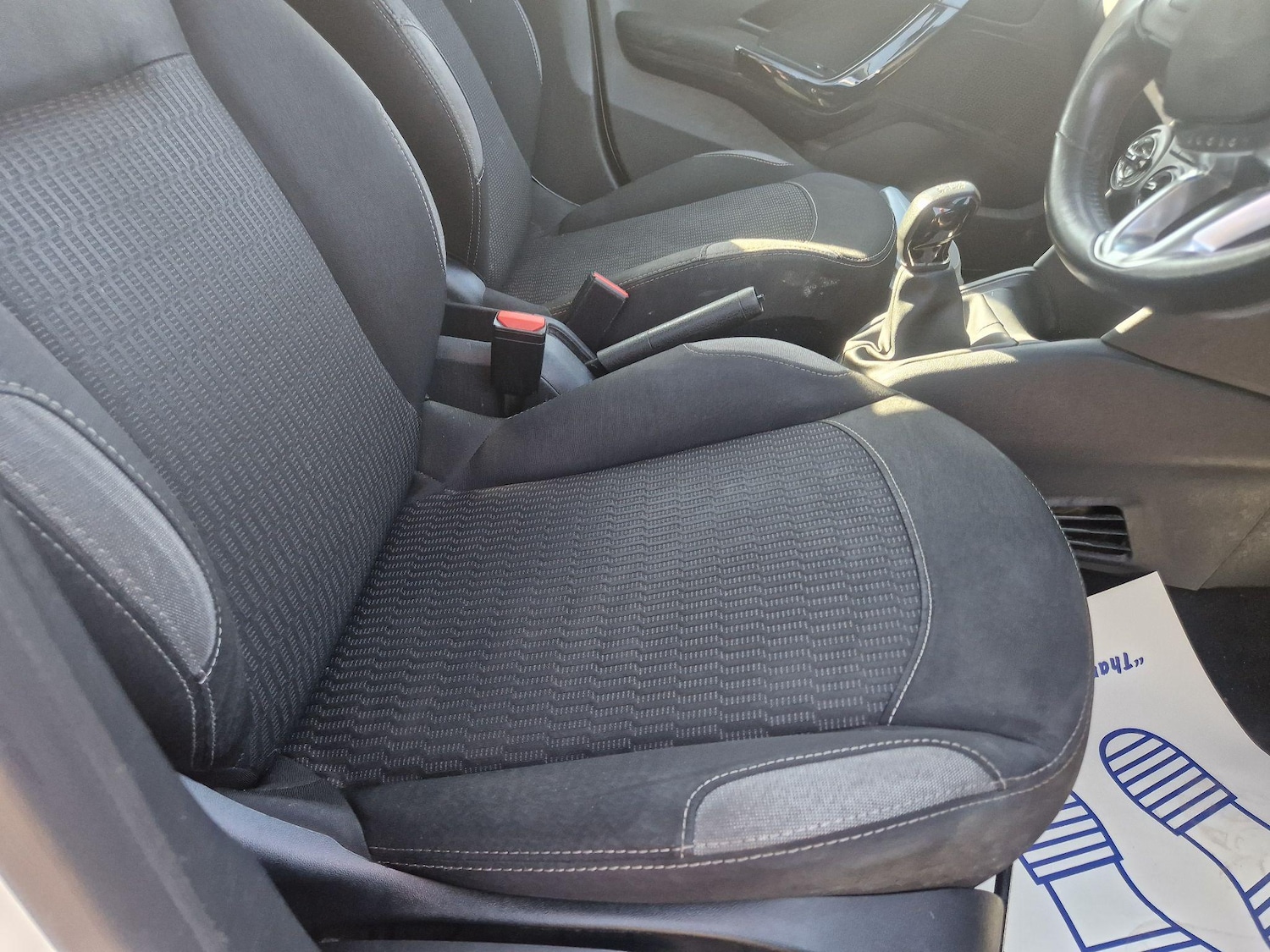 Used Peugeot 208 2015 for sale - 76645657: Photo 13