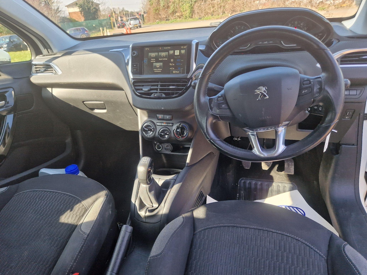 Used Peugeot 208 2015 for sale - 76645657: Photo 15