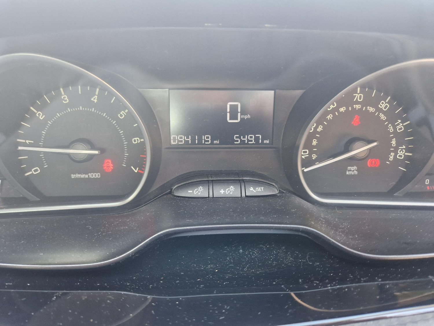 Used Peugeot 208 2015 for sale - 76645657: Photo 19