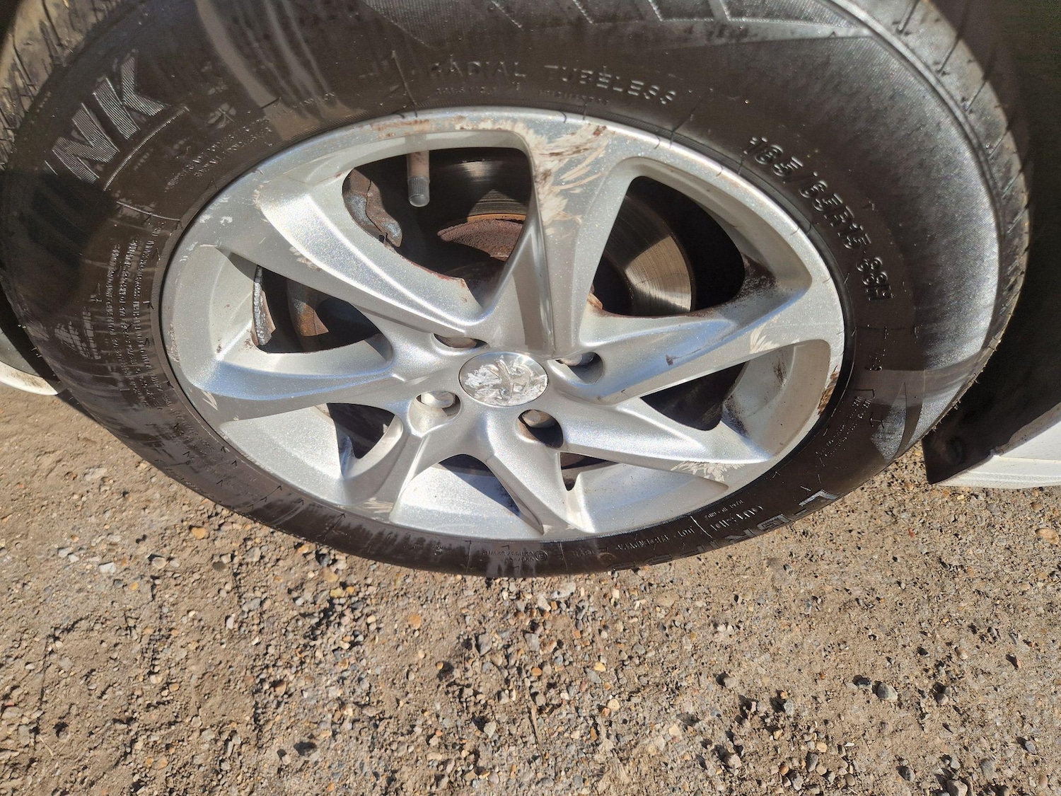 Used Peugeot 208 2015 for sale - 76645657: Photo 3