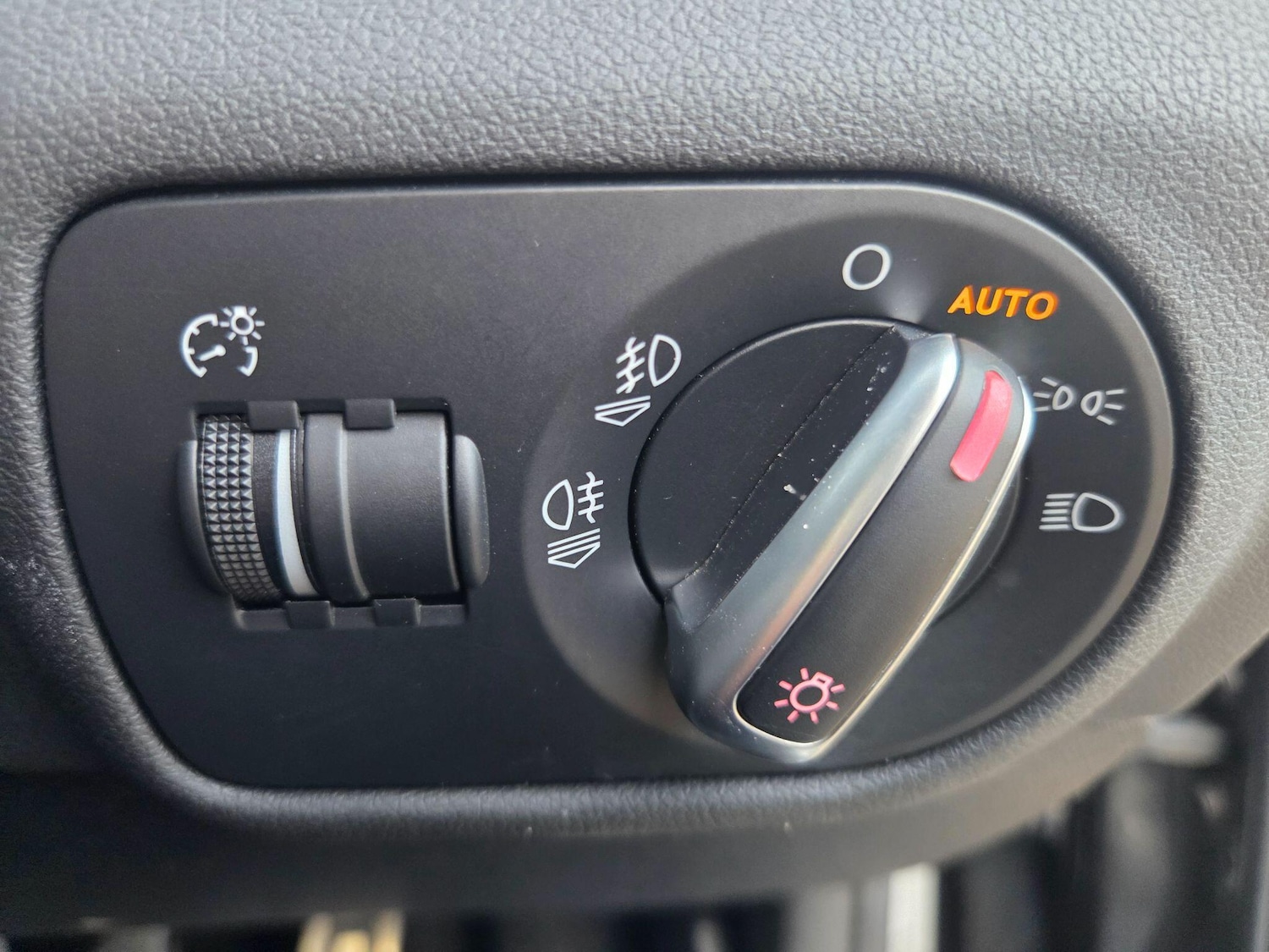 Used Audi A1 for sale - 76996754: Photo 8