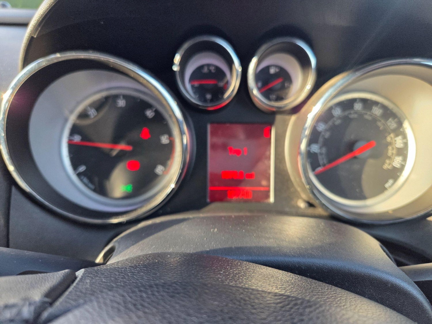 Used Vauxhall Astra for sale - 77166729: Photo 3