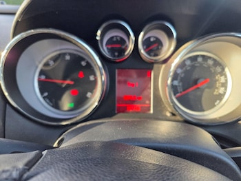 Used Vauxhall Astra 2011 for sale - 77166729: Photo