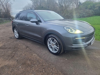 Used Porsche Cayenne 2019 for sale - 76913499: Photo