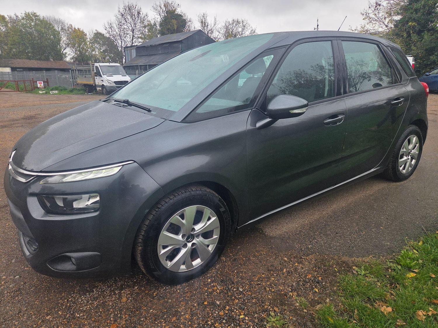 Used Citroen C4 Picasso 2015 for sale - 76295151: Photo 4