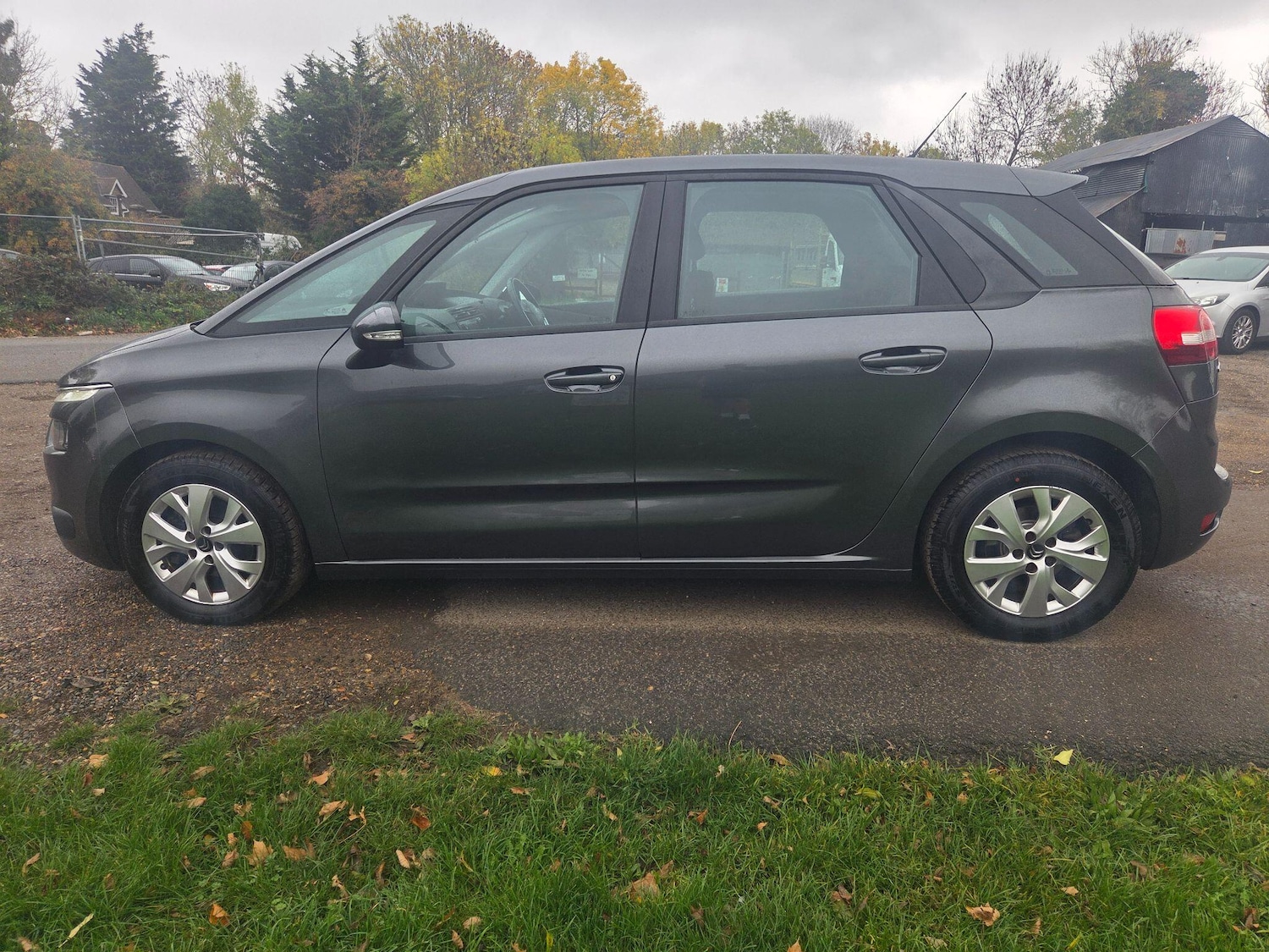 Used Citroen C4 Picasso 2015 for sale - 76295151: Photo 7