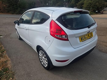Used Ford Fiesta 2012 for sale - 79635125: Photo