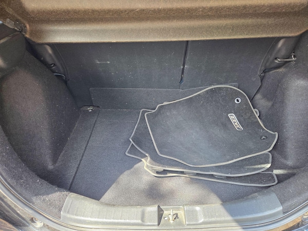 Used Honda Jazz 2018 for sale - 75311482: Photo 28