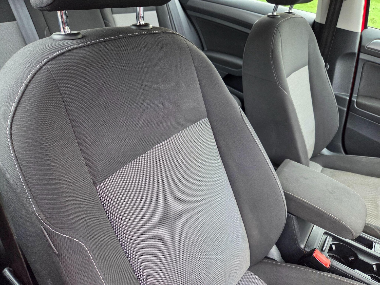 Used Volkswagen Golf 2017 for sale - 76607221: Photo 10