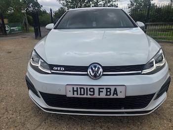 Used Volkswagen Golf 2019 for sale - 79589938: Photo