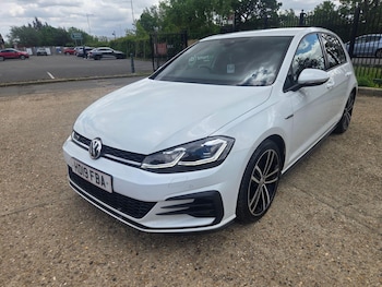 Used Volkswagen Golf 2019 for sale - 79589938: Photo