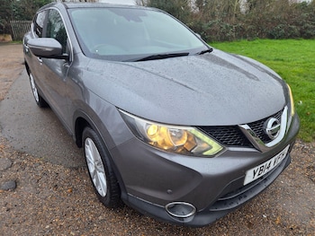 Used Nissan Qashqai 2014 for sale - 77400889: Photo
