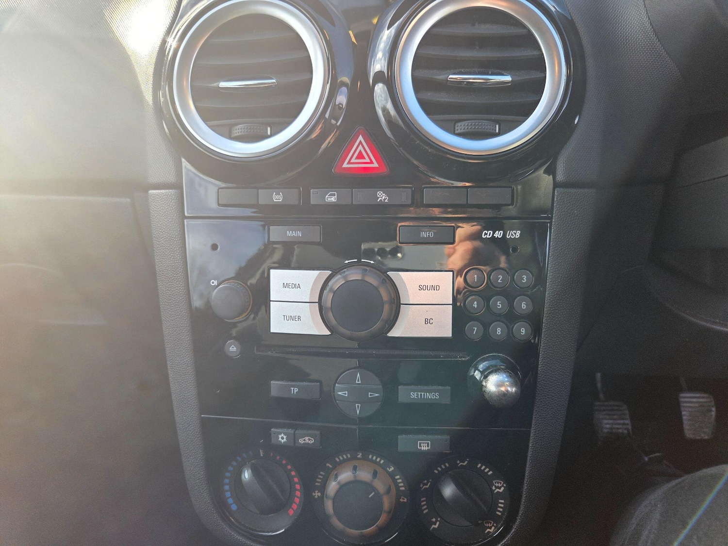 Used Vauxhall Corsa 2014 for sale - 77400557: Photo 17